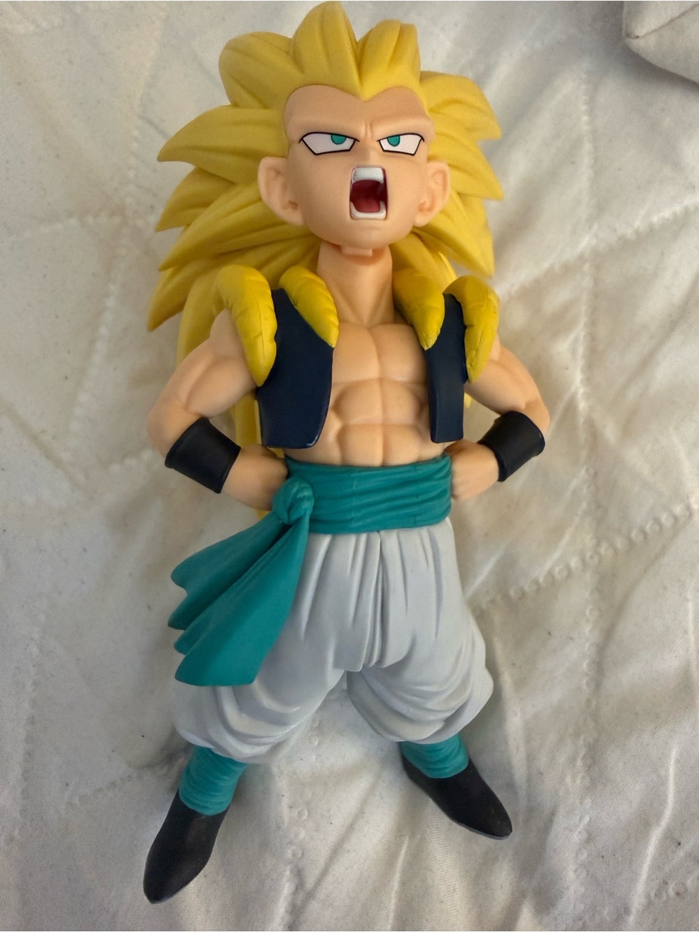 Dragon Ball Super Saiyan Figure - Yellow Hair, Teal Sash